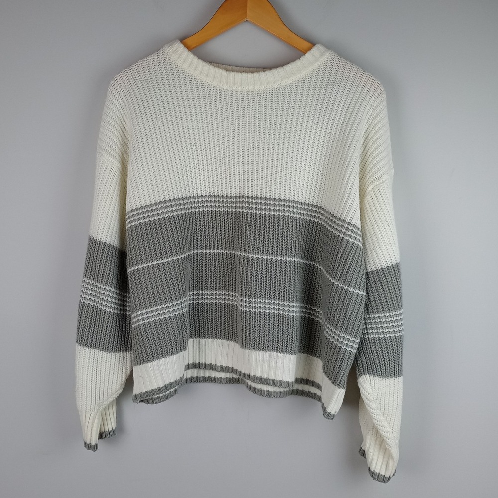 89th & Madison Womens M White Gray Striped Knit Acrylic Casual Crewneck Sweater